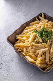 BEŞAMEL SOSLU PENNE